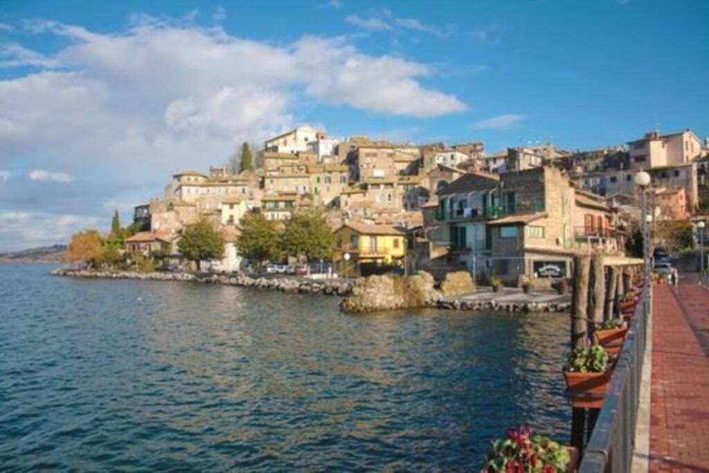 Casa Vacanze Gli Oleandri Bracciano  Εξωτερικό φωτογραφία