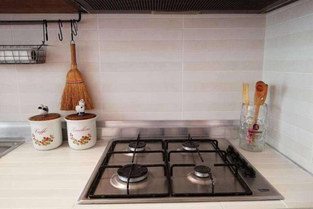 Casa Vacanze Gli Oleandri Bracciano  Εξωτερικό φωτογραφία